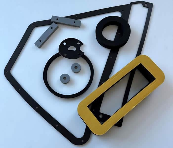 Solid rubber seals in automotive and aerospace engineering
